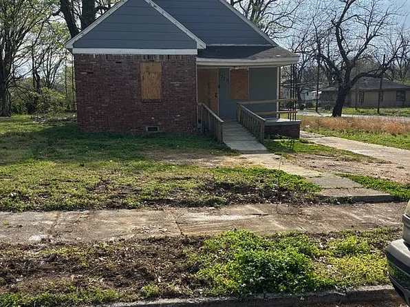 1330 McMillan St, Memphis, TN 38106