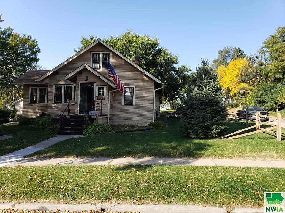 4445 Grant St, Sioux City, IA 51108 Zillow