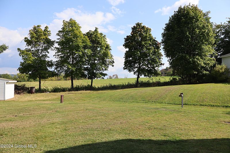 4th image of 49 Abbott Drive