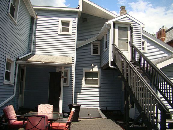 3rd image of 744 Hudson Ave