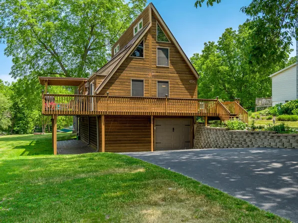 456 Marstonmoor Rd, Davis, IL 61019