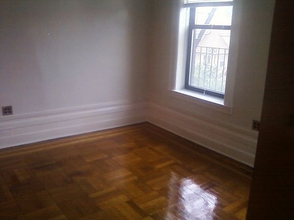 2nd image of 449 Senator St