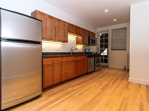 4th image of 6150 N Hoyne Ave #2
