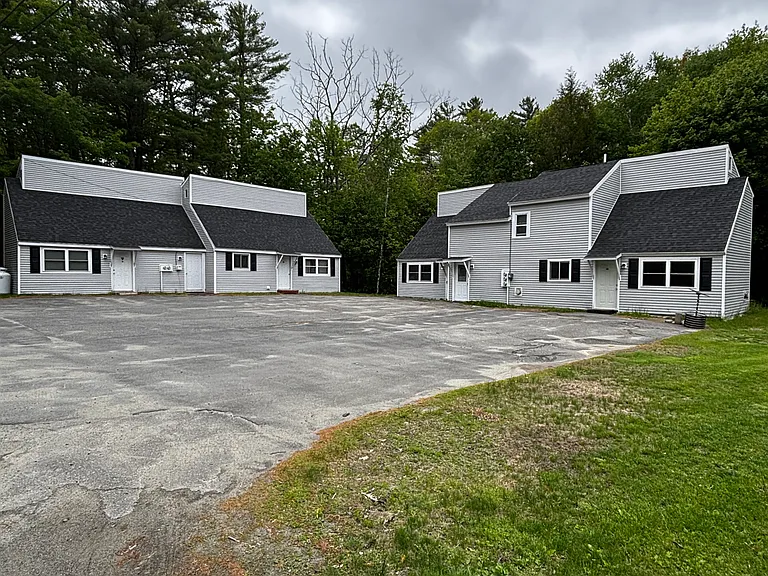 4 Prescelly Dr #4B — Photo 18