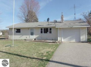 3760 W Rose City Rd, West Branch, MI 48661