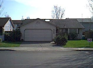 21800 SW Lois St, Hillsboro, OR 97003