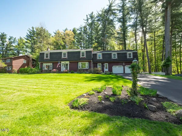 573 Jefferson Court, Guilderland, NY 12084