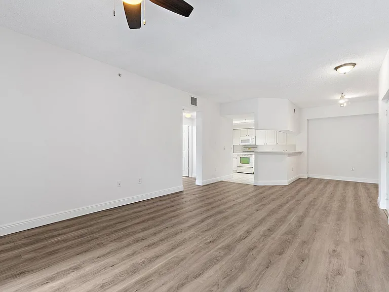 2730 Anzio Ct #106 — Photo 8