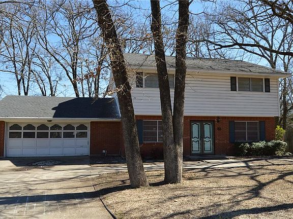 3rd image of 15 Timberside Dr