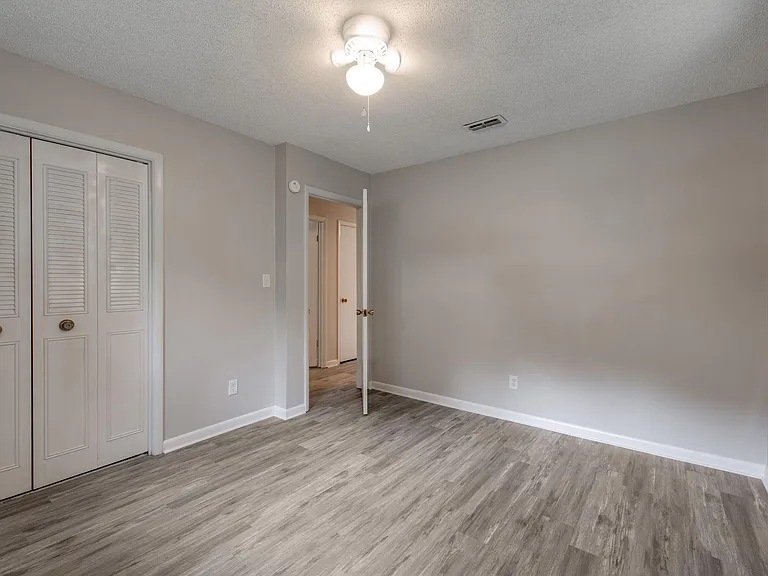 3814 Cherwood Ln #B — Photo 20