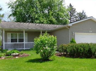 218 N Dibble Ave, Lansing, MI 48917