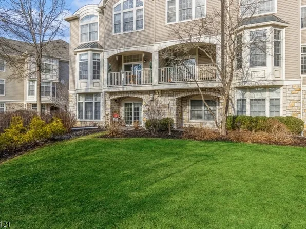 111 Regal Blvd, Livingston Twp., NJ 07039