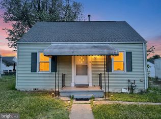 10 Avenal Rd, Baltimore, MD 21221