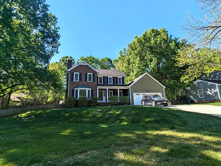 98 New Castle Rd — Photo 3