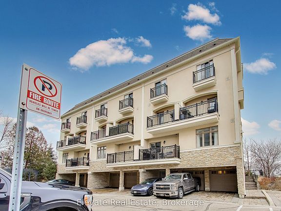 3rd image of 3083 Cawthra Rd Unit 24