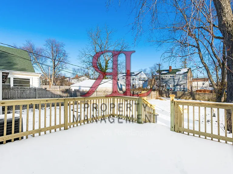 3400 Eisenhower Rd — Photo 30