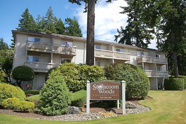 Steilacoom Woods — Photo 1