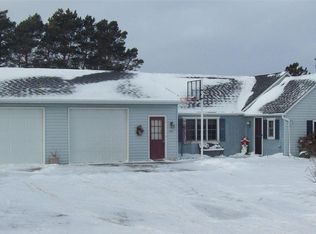 9851 Garfield Rd, Freeland, MI 48623