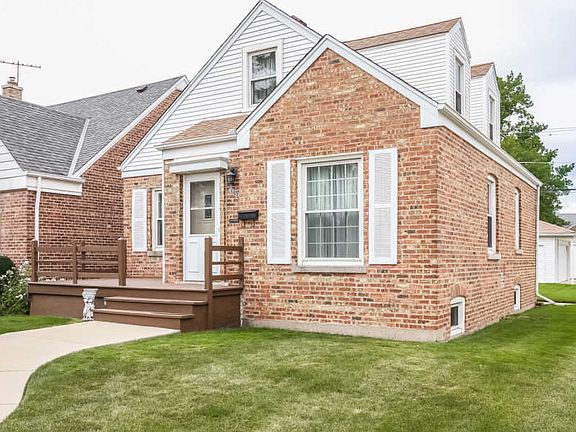 2nd image of 4956 N Mulligan Ave