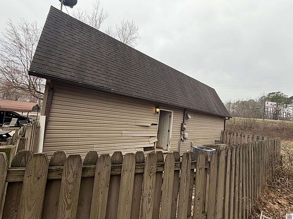2nd image of 4740 Old Mayfield Rd