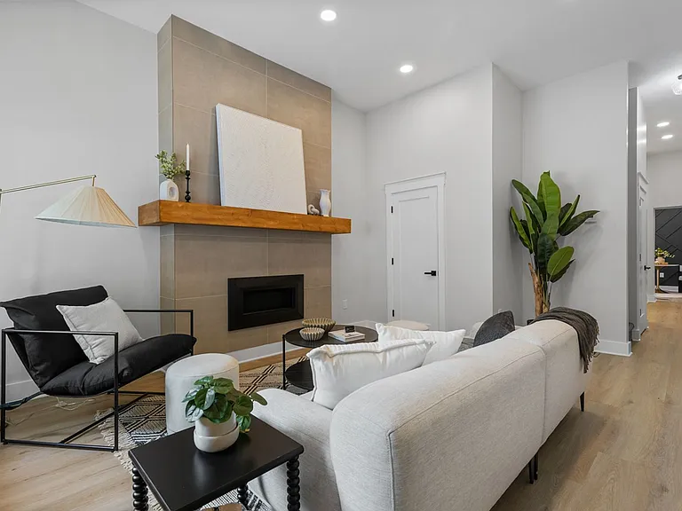 804 Cedar Ave — Photo 6