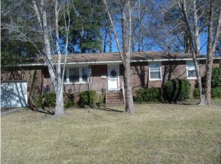 6014 Ridgecrest Ave, Hanahan, SC 29410