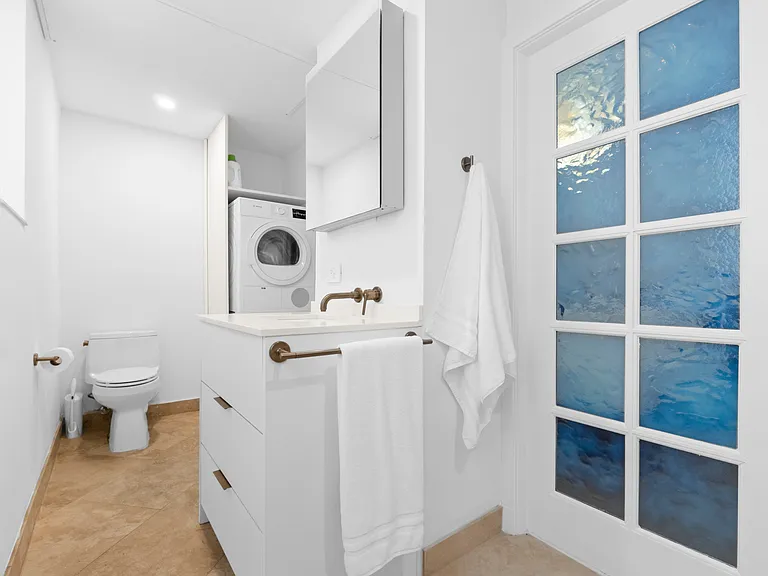 320 Euclid Ave — Photo 13