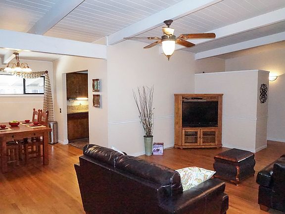 2nd image of 4270 De Costa Ave