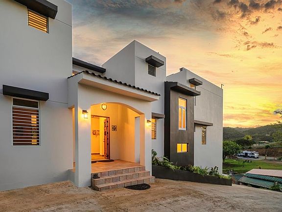 3rd image of LOT 7 A