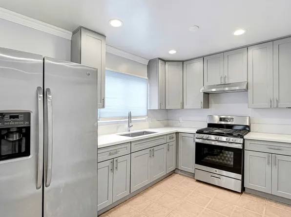 400 W 109th St, Los Angeles, CA 90061