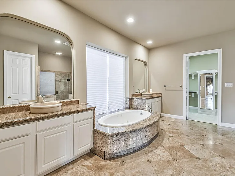 11511 Gallant Ridge Ln — Photo 27