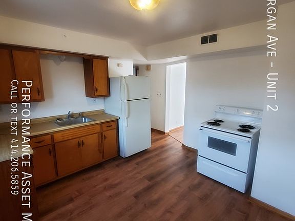 3rd image of 4025 W Morgan Ave Unit 2
