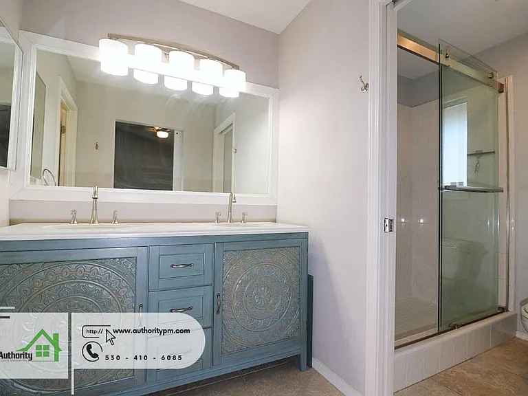 2378 Castlewood Dr — Photo 26