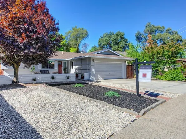 6605 Woodmore Oaks Dr, Orangevale, CA 95662