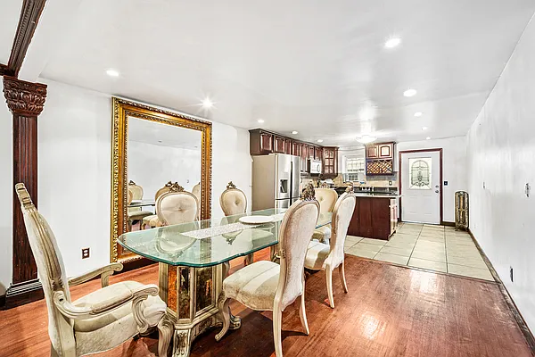 Rented by Douglas Elliman | media 7