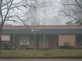 1090 Capitol St NE, Salem, OR