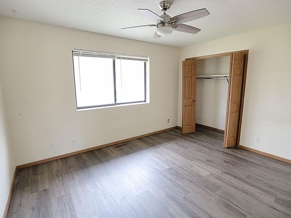 5th image of 15528 Clovernook Dr