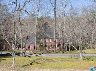 2664 Altadena Rd, Vestavia, AL 35243