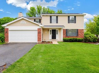10 Walnut Hill Ct, Saint Charles, MO
