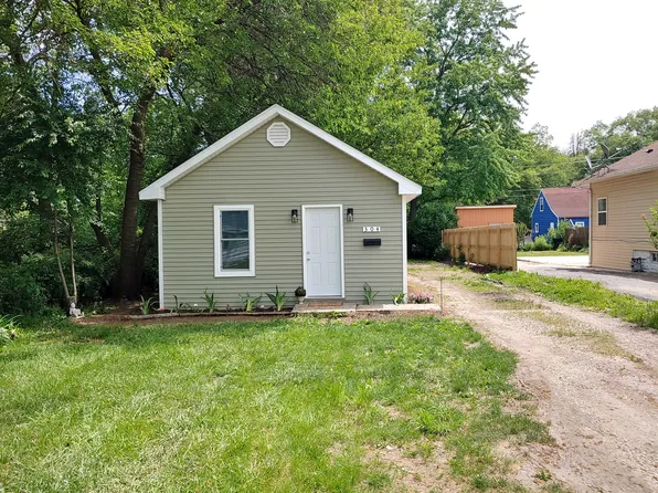 304 Barr Elms Ave, Joliet, IL 60433