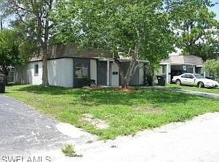 2nd image of 6626 Warwick Cir