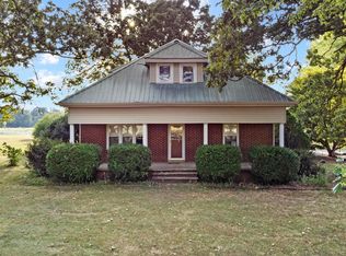 893 Peach Orchard Rd, Murray, KY 42071
