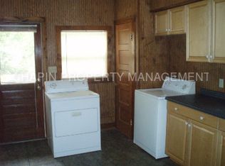 1507 Ash St, Commerce, TX 75428