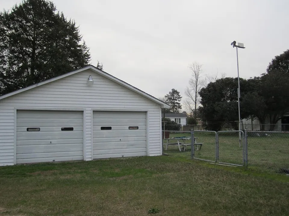 1812 Westover Dr