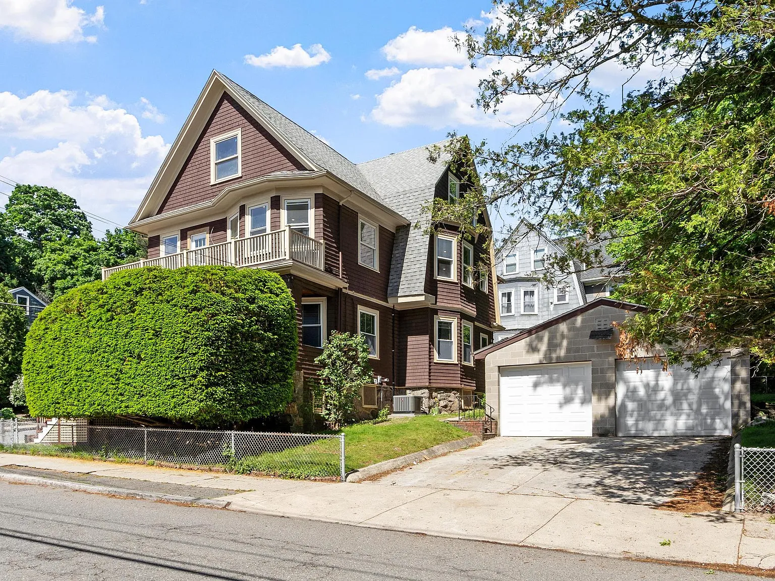 61 Warren Street - 2 — Photo 3