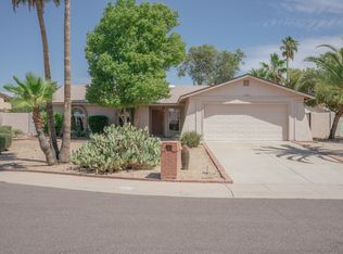 404 E Sack Dr, Phoenix, AZ 85024