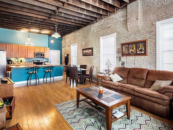 5th image of 2900 Indiana Ave APT 8
