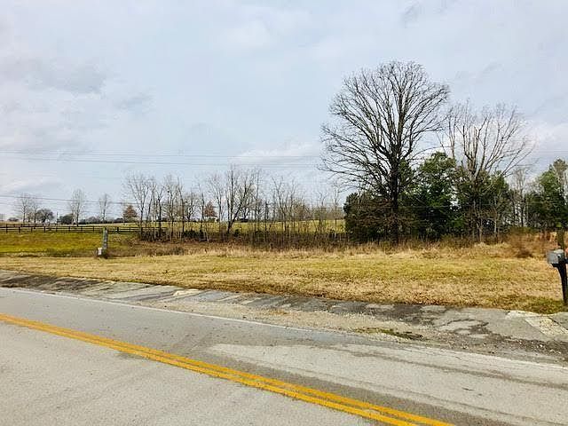 2nd image of 34 Lees Ford Dock Rd
