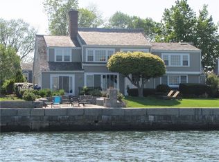 190 Dolphin Cove Quay, Stamford, CT 06902