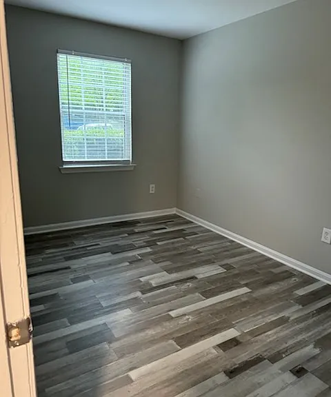 20200 Shipley Ter #102 — Photo 11
